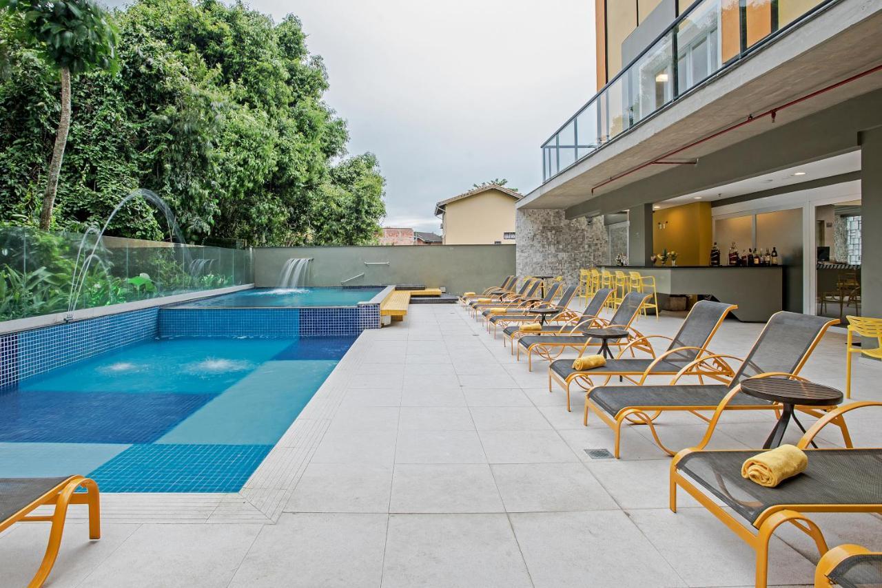 Отель Guaruja Vivah Экстерьер фото